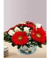 İzmir Çiçek gerbera ve gül arajmanı
